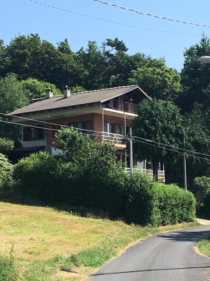 Bed and Breakfast Lo Scoiattolo Giaveno Exterior foto