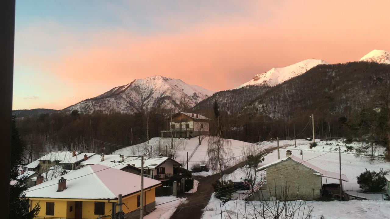 Bed and Breakfast Lo Scoiattolo Giaveno Exterior foto